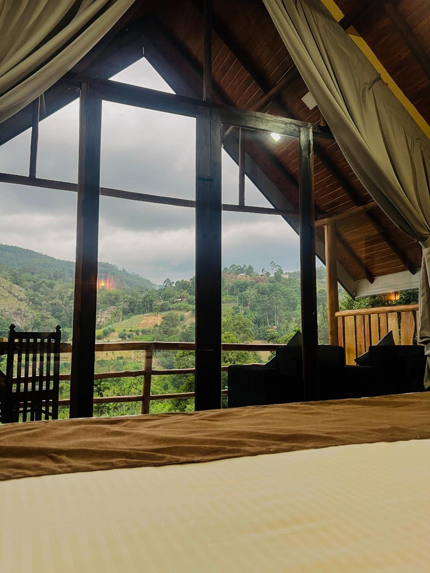 Ella Lovers View Cabins Exterior photo