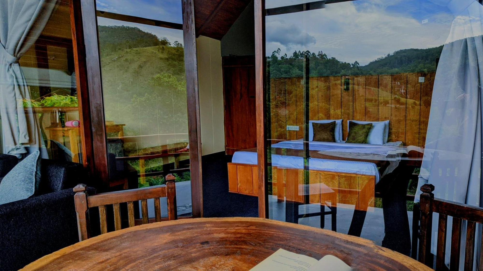 Ella Lovers View Cabins Exterior photo
